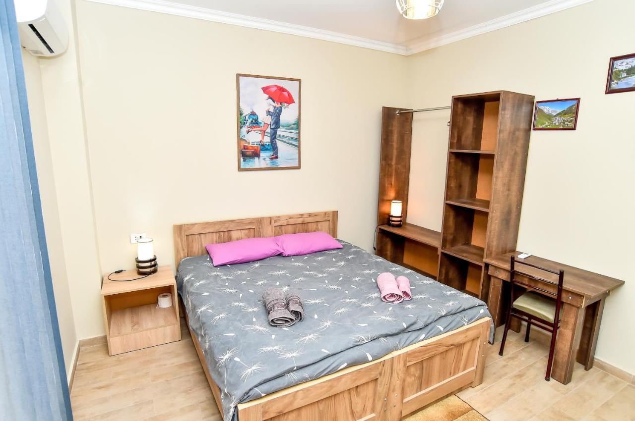 Hotel Maspindzelo Kutaisi Bagian luar foto