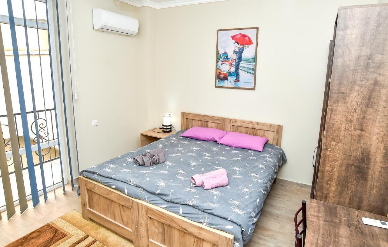Hotel Maspindzelo Kutaisi Bagian luar foto