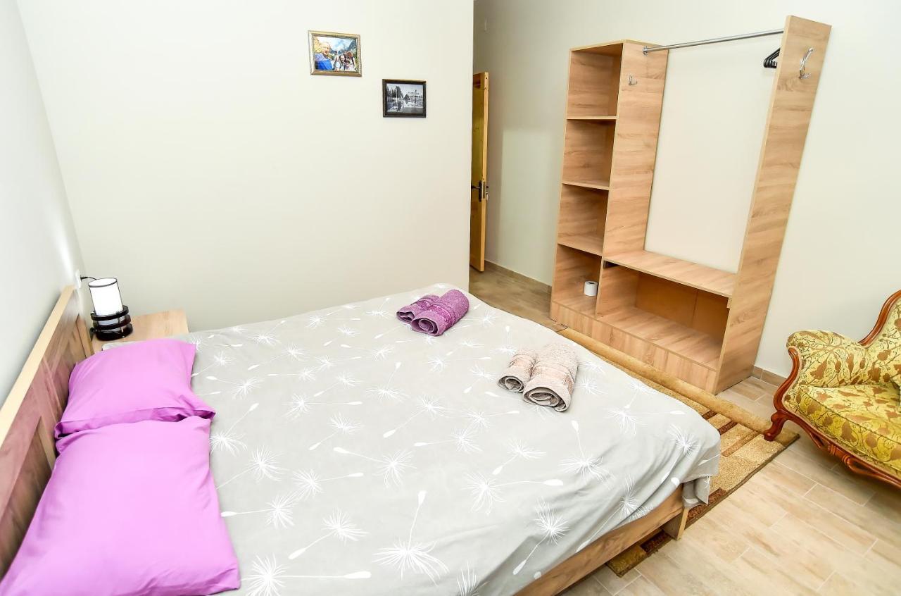 Hotel Maspindzelo Kutaisi Bagian luar foto