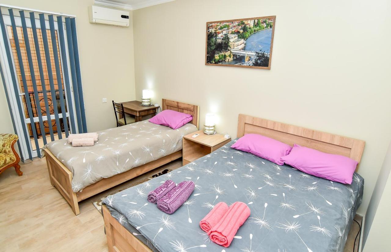 Hotel Maspindzelo Kutaisi Bagian luar foto
