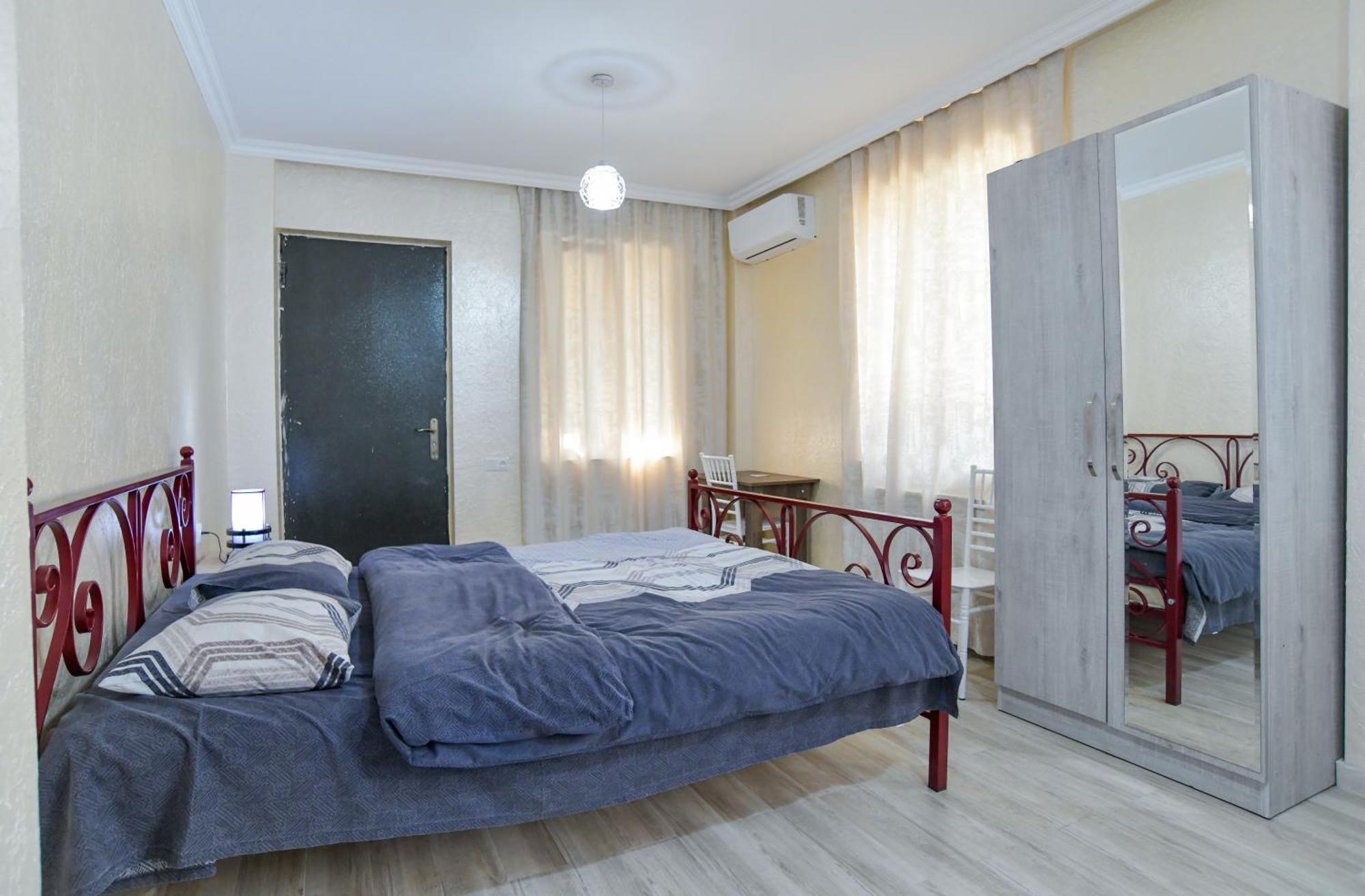 Hotel Maspindzelo Kutaisi Bagian luar foto